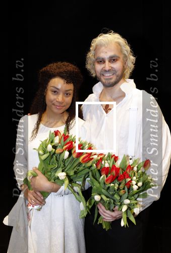 Amsterdam 5 maart 2023
Premiere les Miserables in Carre.
cast met  oa Milan van Waardenburg  Vajen v d Bosch Freek Bartels . 
Cameron Mackintosch kwam ook kijken