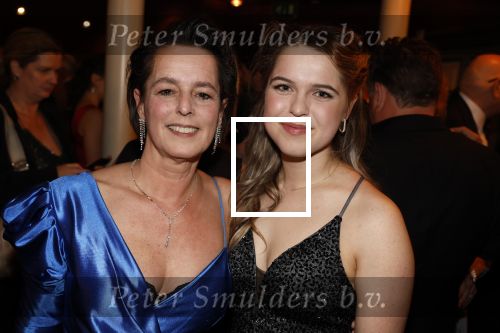 Amsterdam 5 maart 2023
Premiere les Miserables in Carre.
Wolter Kroes en zij nvrouw Tessa en zoons kwam naar hun zus/dochter Pamela Kroes kijken .
Pamela Kroes met haar moeder