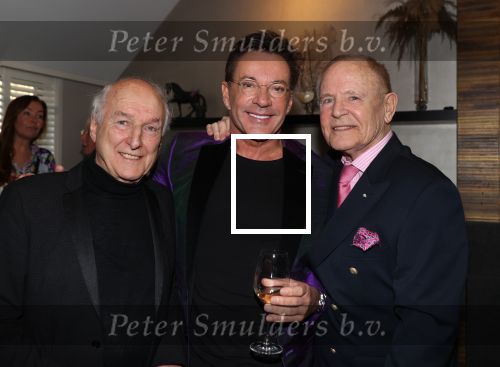 Renkum, 26 Februari 2023
Feest tgv 55 jaar samen  Ronnie Tober en Jan Jochems.
Peter Koelewijn met Jan Jochems en Gerard Joling
