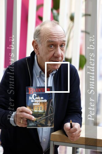 Amsterdam 22 februari 2023
Peter Romer signeert zijn nieuwste Baantjer boek op de huishoudbeurs.