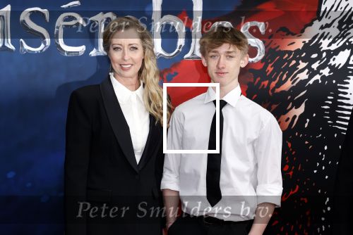 Amsterdam 5 maart 2023
Premiere les Miserables in Carre.
Plien van Bennekom met haar zoon