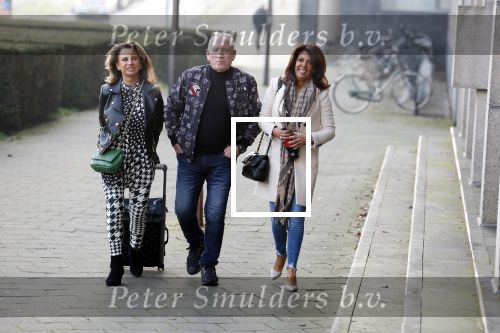 Arnhem 15 februari 2023
Rechtszaak Rachel Hazes tegen Marieke v Beek . Rachel kwam samen met Gacqueline Laats en Joop Kruis . Royce de Vries is haar advocaat . De zaak was in de rechtbank van Arnhem.