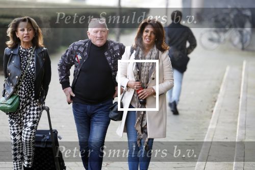 Arnhem 15 februari 2023
Rechtszaak Rachel Hazes tegen Marieke v Beek . Rachel kwam samen met Gacqueline Laats en Joop Kruis . Royce de Vries is haar advocaat . De zaak was in de rechtbank van Arnhem.