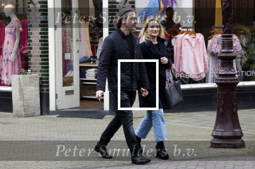 Amsterdam 4 maart 2023
Rob v d  Wouw  met zijn vriendin in Amsterdam zuid