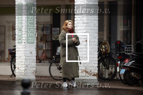Vinkeveen Abcoude 16 februari 2023
Roxeanne Hazes en haar man Erik Zwennes gaan vanaf hun huis naar Abcoude waar Roxeanne boodschappen doet bij de HEMA