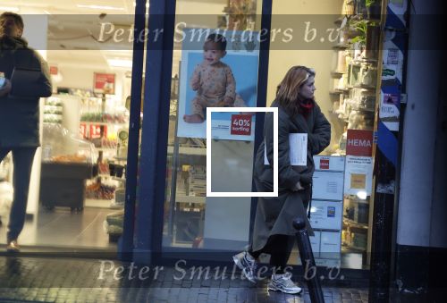 Vinkeveen Abcoude 16 februari 2023
Roxeanne Hazes en haar man Erik Zwennes gaan vanaf hun huis naar Abcoude waar Roxeanne boodschappen doet bij de HEMA