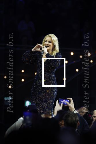 Amsterdam 11 maart 2023
Holland zingt Hazes in het ziggo dome.
Jeroen v d Boom Samantha Steenwijk Waylon Karsu John de Bever Og3ne Gerard Joling en Jamai maken er een geweldige show van .
Gasten aanwezig oa Rachel Hazes Wesley Sneijder en Guido den Aantrekker met zijn vrouw Tiffany.