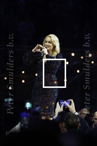 Amsterdam 11 maart 2023
Holland zingt Hazes in het ziggo dome.
Jeroen v d Boom Samantha Steenwijk Waylon Karsu John de Bever Og3ne Gerard Joling en Jamai maken er een geweldige show van .
Gasten aanwezig oa Rachel Hazes Wesley Sneijder en Guido den Aantrekker met zijn vrouw Tiffany.