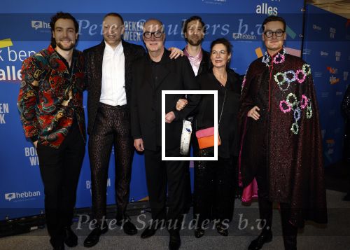 Amsterdam 10 maart 2023
Boekenbal 2023 in de schouwburg van Amsterdam.
Bart Chabot kwam met vrouw en zijn kinderen waaronder Splinter Chabot