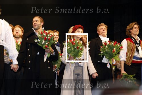 Amsterdam 5 maart 2023
Premiere les Miserables in Carre.
cast met  oa Milan van Waardenburg  Vajen v d Bosch Freek Bartels . 
Cameron Mackintosch kwam ook kijken
