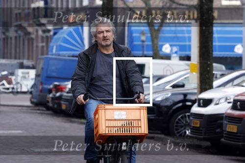 Amsterdam 15 februari 2023
Victor Reinier op de fiets in Amsterdam zuid.