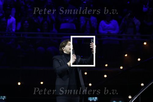Amsterdam 11 maart 2023
Holland zingt Hazes in het ziggo dome.
Jeroen v d Boom Samantha Steenwijk Waylon Karsu John de Bever Og3ne Gerard Joling en Jamai maken er een geweldige show van .
Gasten aanwezig oa Rachel Hazes Wesley Sneijder en Guido den Aantrekker met zijn vrouw Tiffany.