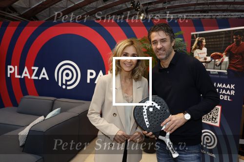 Amsterdam 18 februari 2023
Wendy v Dijk op de huishoudbeurs in de RAI samen met John v Lottum