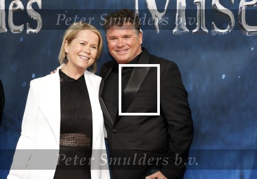 Amsterdam 5 maart 2023
Premiere les Miserables in Carre.
Wolter Kroes en zij nvrouw Tessa en zoons kwam naar hun zus/dochter Pamela Kroes kijken
