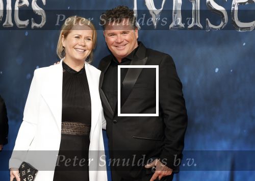 Amsterdam 5 maart 2023
Premiere les Miserables in Carre.
Wolter Kroes en zij nvrouw Tessa en zoons kwam naar hun zus/dochter Pamela Kroes kijken