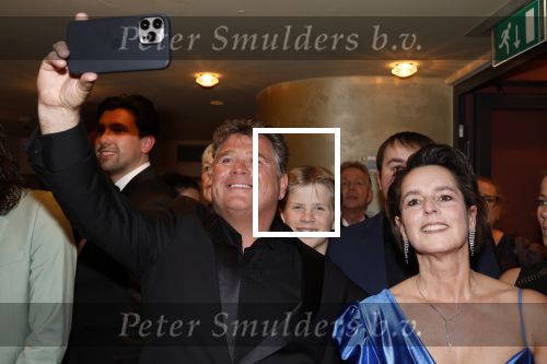 Amsterdam 5 maart 2023
Premiere les Miserables in Carre.
Wolter Kroes en zij nvrouw Tessa en zoons kwam naar hun zus/dochter Pamela Kroes kijken .
Wolter met zijn ex vrouw