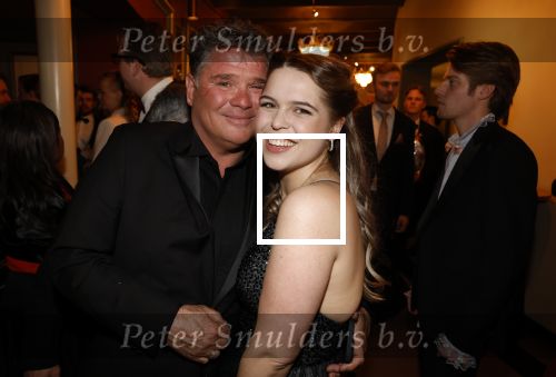 Amsterdam 5 maart 2023
Premiere les Miserables in Carre.
Wolter Kroes en zij nvrouw Tessa en zoons kwam naar hun zus/dochter Pamela Kroes kijken