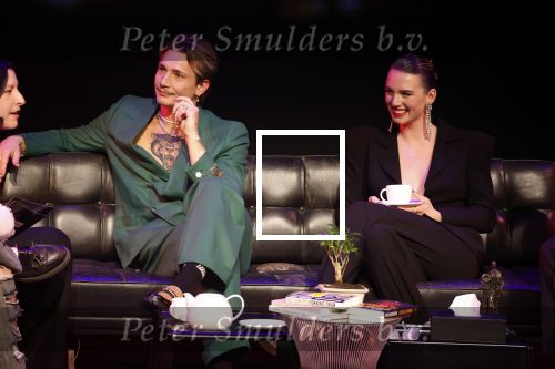Leusden 6 maart 2023
Uitreiking Edisons in het AFAS theater .
Maan en haar vriend Goldband-zanger Karel Gerlach op de edisons. Goldband is de grote winnaar met m,eerdere edisons