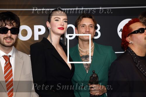 Leusden 6 maart 2023
Uitreiking Edisons in het AFAS theater .
Maan en haar vriend Goldband-zanger Karel Gerlach op de edisons. Goldband is de grote winnaar met m,eerdere edisons