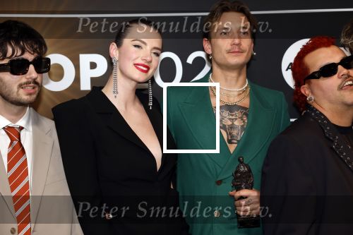 Leusden 6 maart 2023
Uitreiking Edisons in het AFAS theater .
Maan en haar vriend Goldband-zanger Karel Gerlach op de edisons. Goldband is de grote winnaar met m,eerdere edisons