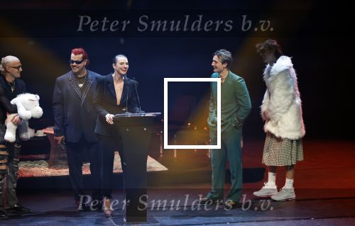 Leusden 6 maart 2023
Uitreiking Edisons in het AFAS theater .
Maan en haar vriend Goldband-zanger Karel Gerlach op de edisons. Goldband is de grote winnaar met m,eerdere edisons