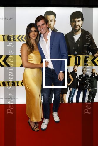Amsterdam 29 januari 2024
Premiere Scotoe in Tuschinski met oa in de cast Sinan Eroglu Mohammed Chara Rose Bertram Said Boumazoughe Melisa Asli Pamuk Ferdi Stofmeel Daphne Deckers Emma Deckers en Oscar Aerts. Alec Deckers met zijn vriendin