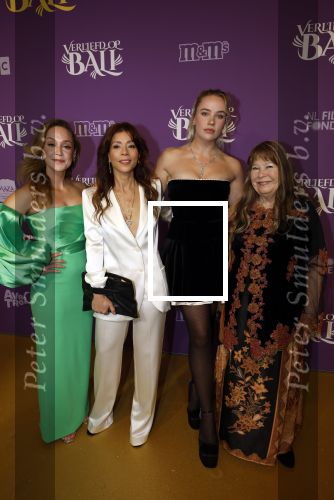 Den Bosch 27 januari 2024
Premiere verliefd op ibiza in de Brabant Hallen. Anouk Maas Nadja Hupscher Juultje Tieleman en Wieteke v Dort
