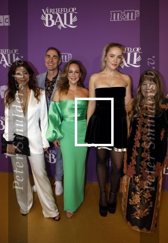 Den Bosch 27 januari 2024
Premiere verliefd op ibiza in de Brabant Hallen. Anouk Maas Nadja Hupscher Juultje Tieleman en Wieteke v Dort . Johan Neijenhuis