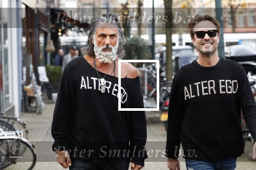 Amsterdam 20 januari 2024
Bas Smit en Zeus met Alter Ego truien op de cornelis schuytstraat