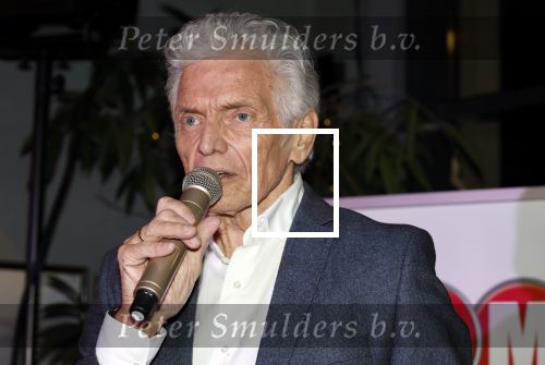Breukelen 12 februari 2024
Ria Valk viert haar 65 jarig artiesten jubileum en krijgt een koninklijk onderscheiding van de burgemeester van de Ronde Venen. Ben Cramer