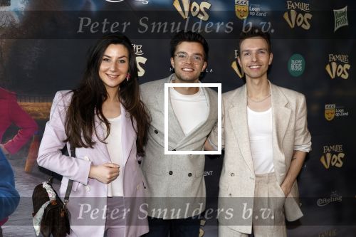 Amsterdam 3 februari 2024
Premiere Familie Vos in Pathe Arena. Buddy Vedder  kwam met een vriend en een vriendin