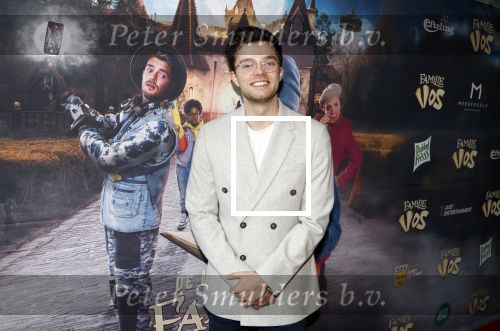 Amsterdam 3 februari 2024
Premiere Familie Vos in Pathe Arena. Buddy Vedder  kwam met een vriend en een vriendin