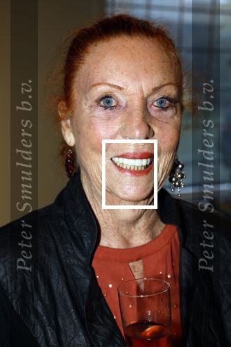 Breukelen 12 februari 2024
Ria Valk viert haar 65 jarig artiesten jubileum en krijgt een koninklijk onderscheiding van de burgemeester van de Ronde Venen. Carry Tefsen