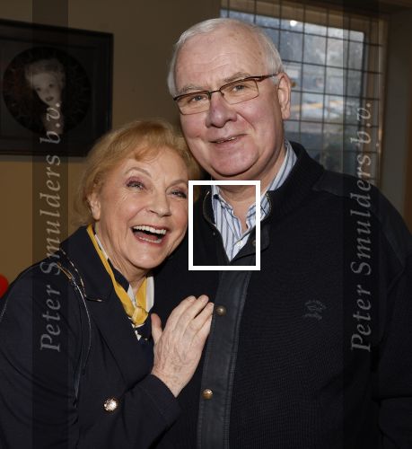 Breukelen 12 februari 2024
Ria Valk viert haar 65 jarig artiesten jubileum en krijgt een koninklijk onderscheiding van de burgemeester van de Ronde Venen. Conny Vink kwam met haar man