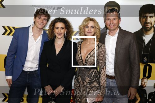 Amsterdam 29 januari 2024
Premiere Scotoe in Tuschinski met oa in de cast Sinan Eroglu Mohammed Chara Rose Bertram Said Boumazoughe Melisa Asli Pamuk Ferdi Stofmeel Daphne Deckers Emma Deckers en Oscar Aerts. Daphne Deckers Richard Krajicek Emma Deckers en Alec Deckers met vriendin.