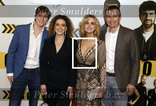 Amsterdam 29 januari 2024
Premiere Scotoe in Tuschinski met oa in de cast Sinan Eroglu Mohammed Chara Rose Bertram Said Boumazoughe Melisa Asli Pamuk Ferdi Stofmeel Daphne Deckers Emma Deckers en Oscar Aerts. Daphne Deckers Richard Krajicek Emma Deckers en Alec Deckers met vriendin.