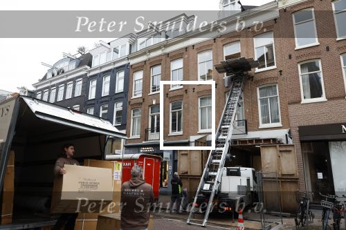 Amsterdam 8 februari 2024
Dave Roelvink aan het verhuizen .