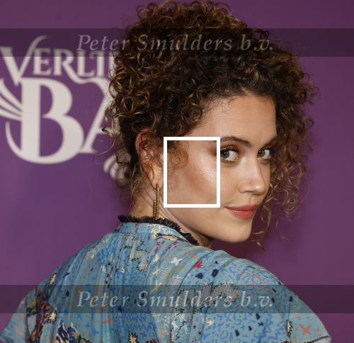 Den Bosch 27 januari 2024
Premiere verliefd op ibiza in de Brabant Hallen. Emma Deckers kwam met een goede vriendin