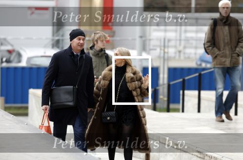 Amsterdam 28 februari 2024
Eugene v Dun en zijn partner komen aan bij de rechtbank van Amsterdam . Henk de Vries (partner Connie Witteman ) staat buiten bij de rechtbank.