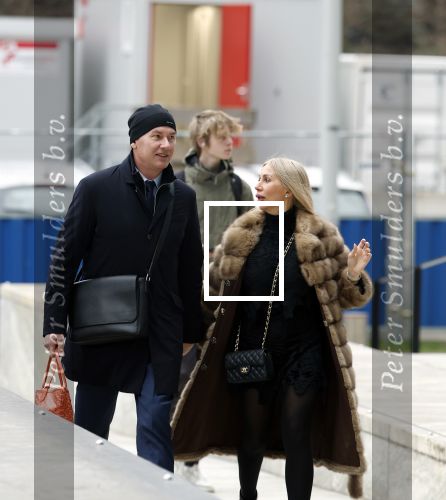 Amsterdam 28 februari 2024
Eugene v Dun en zijn partner komen aan bij de rechtbank van Amsterdam . Henk de Vries (partner Connie Witteman ) staat buiten bij de rechtbank.