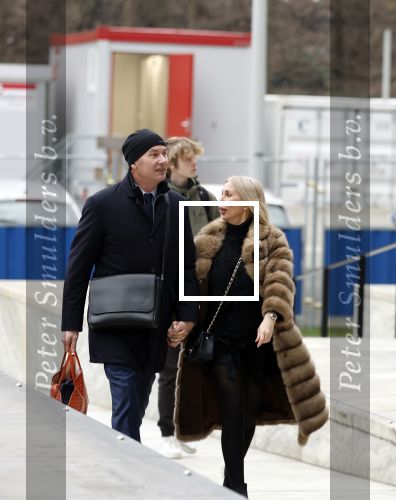 Amsterdam 28 februari 2024
Eugene v Dun en zijn partner komen aan bij de rechtbank van Amsterdam . Henk de Vries (partner Connie Witteman ) staat buiten bij de rechtbank.