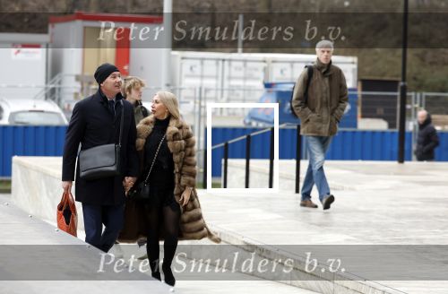 Amsterdam 28 februari 2024
Eugene v Dun en zijn partner komen aan bij de rechtbank van Amsterdam . Henk de Vries (partner Connie Witteman ) staat buiten bij de rechtbank.
