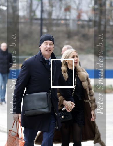 Amsterdam 28 februari 2024
Eugene v Dun en zijn partner komen aan bij de rechtbank van Amsterdam . Henk de Vries (partner Connie Witteman ) staat buiten bij de rechtbank.