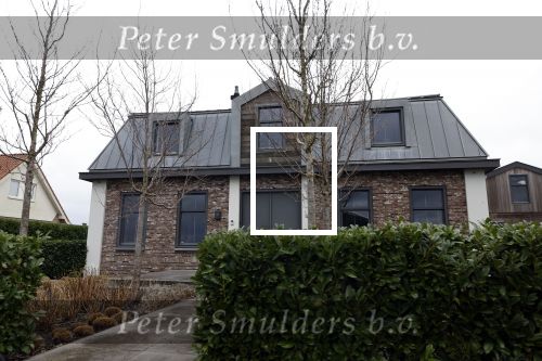 Purmerland 24 februari 2024
Het huis van Fajah Lourens staatte koop voor 3.8 miljoen .