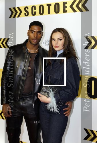 Amsterdam 29 januari 2024
Premiere Scotoe in Tuschinski met oa in de cast Sinan Eroglu Mohammed Chara Rose Bertram Said Boumazoughe Melisa Asli Pamuk Ferdi Stofmeel Daphne Deckers Emma Deckers en Oscar Aerts. famke Louise en Denzel Slager