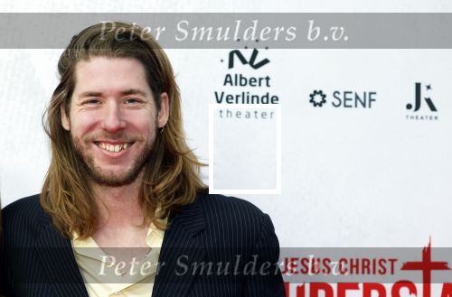 Amsterdam 21 januari 2024
Premiere Jesus Christ Superstar in het DeLaMar theater. Frank v d Lende met zijn moeder