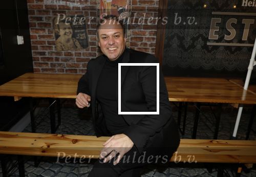 Amsterdam 6 februari 2024
Presentatie cast heel holland zingt Hazes met oa Jeroen v d Boom Samantha Steenwijk Frans bauer Wolter Kroes Kris Cross Amsterdam Douwe Bob Peter Beense en Tino Martin in het ziggo Dome .