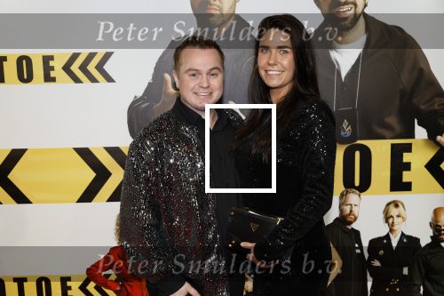 Amsterdam 29 januari 2024
Premiere Scotoe in Tuschinski met oa in de cast Sinan Eroglu Mohammed Chara Rose Bertram Said Boumazoughe Melisa Asli Pamuk Ferdi Stofmeel Daphne Deckers Emma Deckers en Oscar Aerts. Glenn de Koning met ...