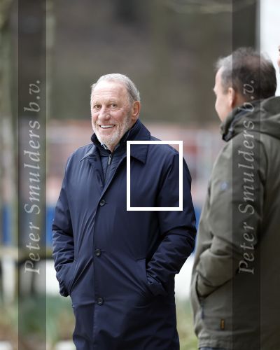 Amsterdam 28 februari 2024
Eugene v Dun en zijn partner komen aan bij de rechtbank van Amsterdam . Henk de Vries (partner Connie Witteman ) staat buiten bij de rechtbank.