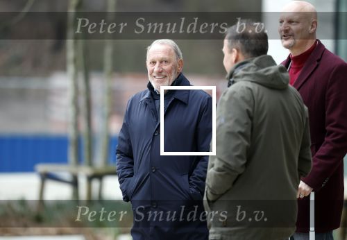 Amsterdam 28 februari 2024
Eugene v Dun en zijn partner komen aan bij de rechtbank van Amsterdam . Henk de Vries (partner Connie Witteman ) staat buiten bij de rechtbank.